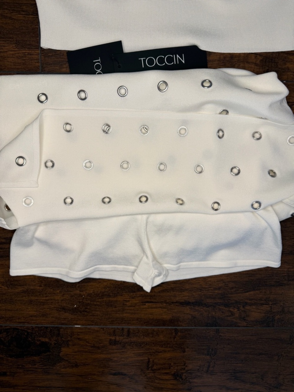 🆕 Toccin Two-Piece SET Noeme Top & Bessi Mini Skort - Picture 9 of 15